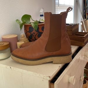 Genuine Leather Camel Brown Chelsea Booties Gum Sole 8.5